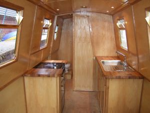 ross boats bespoke narrowboats and boat safety examinations -  - galley - click to see image full size